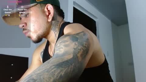 Snapshot of adam_shilder7 chatting on December 20, 2025, 12:07 am adam shilder7 online show from December 20, 2025, 12:07 am