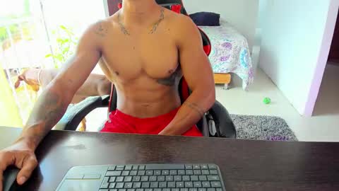 Snapshot of adam_valencia chatting on September 28, 2025, 8:47 pm Adam Valencia online show from September 28, 2025, 8:47 pm