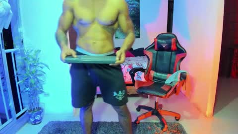 Snapshot of adam_valencia chatting on October 9, 2025, 4:54 am Adam Valencia online show from October 9, 2025, 4:54 am