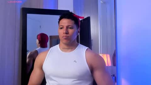 adambrocs1 online show from October 19, 2025, 5:24 pm