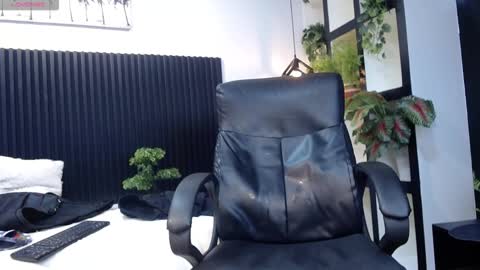 Adam online show from March 8, 2026, 2:04 am