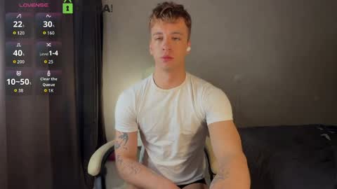 Hi Im Adam Glad to see u here 3 And its my first day online show from April 5, 2026, 12:41 am