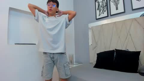 Adams Bobby online show from January 14, 2026, 11:27 am