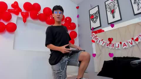 Adams Bobby online show from February 13, 2026, 11:28 am