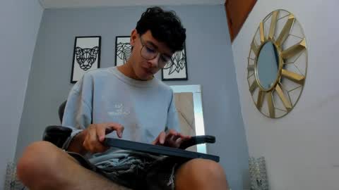 Adams Bobby online show from March 30, 2026, 11:11 am