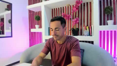 Im Adams Sanz online show from February 4, 2026, 7:31 pm