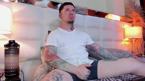 Adam online show from November 10, 2025, 2:10 am