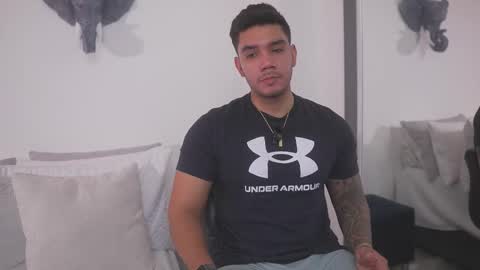Snapshot of adan_johns chatting on September 18, 2025, 8:22 pm Adan Johns online show from September 18, 2025, 8:22 pm