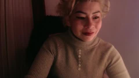 Snapshot of adan_romanoff chatting on February 7, 2026, 7:34 am adan_romanoff online show from February 7, 2026, 7:34 am