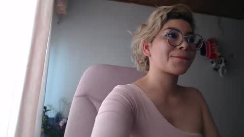 adan_romanoff online show from May 19, 2026, 4:57 pm