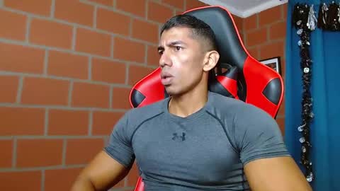 Snapshot of adan_sin1 chatting on December 2, 2024, 3:47 pm Adan Sin online show from December 2, 2024, 3:47 pm
