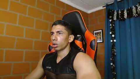 Snapshot of adan_sin1 chatting on February 5, 2025, 4:14 pm Adan Sin online show from February 5, 2025, 4:14 pm