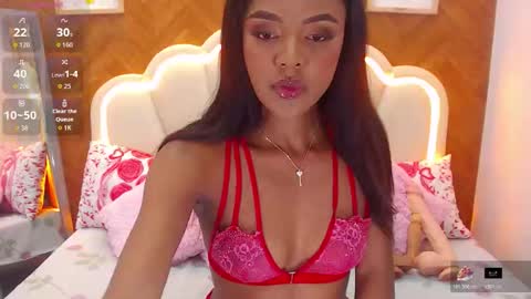 adarose_ online show from November 30, 2025, 10:47 pm