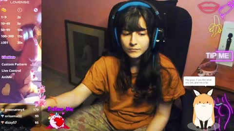 Addict Couple online show from December 4, 2024, 4:05 pm