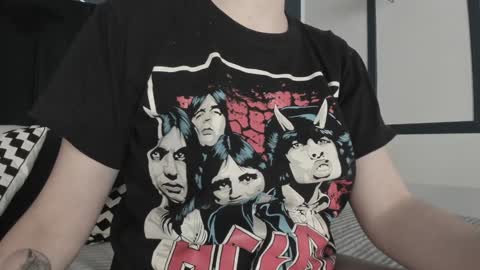 Ade  online show from January 27, 2025, 7:56 pm