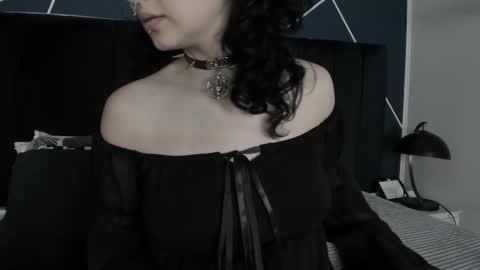 Ade  online show from February 20, 2025, 7:41 pm