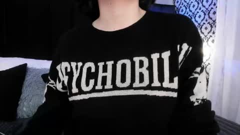 Ade  online show from September 29, 2025, 7:40 pm