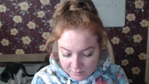 Adel online show from June 7, 2026, 6:44 pm