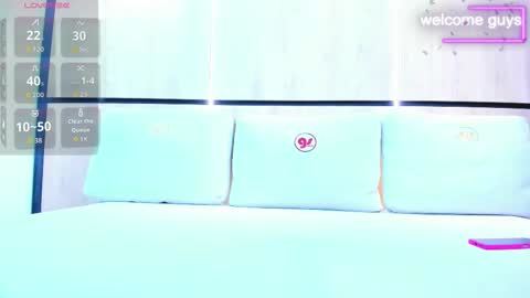 adela chase online show from September 29, 2025, 2:38 am