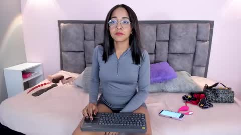 adela online show from July 6, 2026, 12:24 pm
