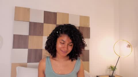 Andrea online show from December 23, 2024, 7:52 pm