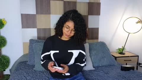 Andrea online show from February 8, 2025, 11:55 am