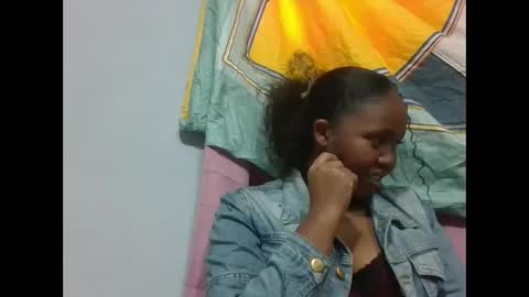 adelealy online show from September 25, 2025, 7:01 am