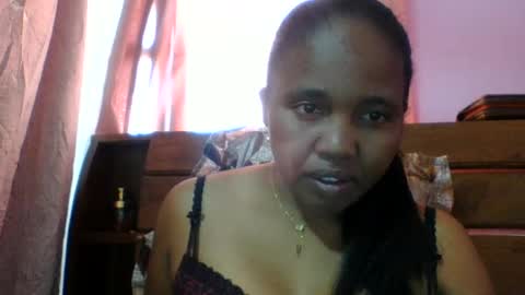 adelealy online show from July 5, 2026, 4:52 am