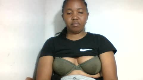 adelealy online show from July 17, 2026, 4:30 am