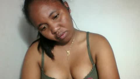 adelealy online show from July 19, 2026, 12:58 am