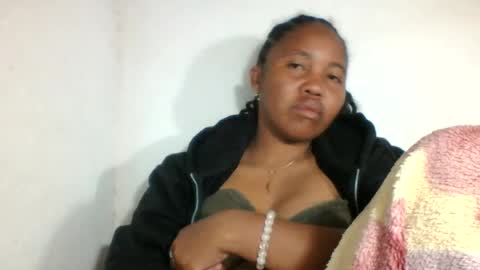 adelealy online show from July 26, 2026, 1:03 am