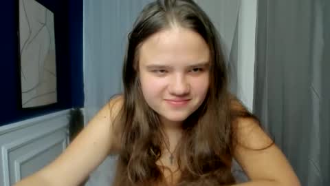 Snapshot of adelecruzz chatting on April 8, 2026, 12:27 pm adelecruzz online show from April 8, 2026, 12:27 pm