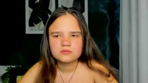 Snapshot of adelecruzz chatting on April 26, 2026, 11:08 am adelecruzz online show from April 26, 2026, 11:08 am