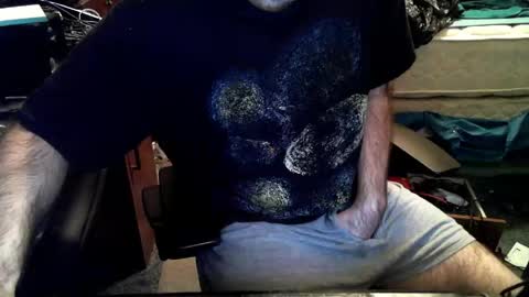 adelhi20 online show from April 12, 2026, 8:36 pm