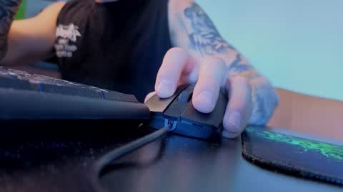 Snapshot of adelia_ntmu chatting on September 12, 2025, 8:47 am Adelia online show from September 12, 2025, 8:47 am