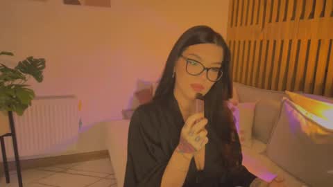 Snapshot of adelinaacute chatting on October 16, 2025, 10:49 am Adelinaacute online show from October 16, 2025, 10:49 am
