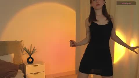 Selestia online show from June 14, 2026, 1:24 pm