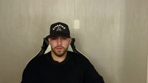 Ades online show from October 19, 2025, 11:11 am