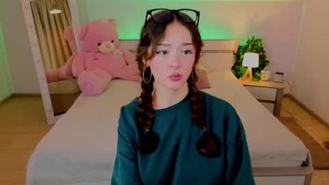 Snapshot of adet1a chatting on November 16, 2025, 10:10 am Adetta online show from November 16, 2025, 10:10 am