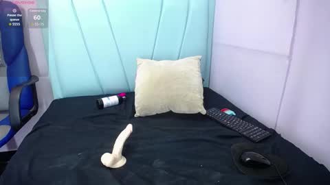 Snapshot of adharaebony chatting on November 13, 2025, 12:42 am Adhara online show from November 13, 2025, 12:42 am