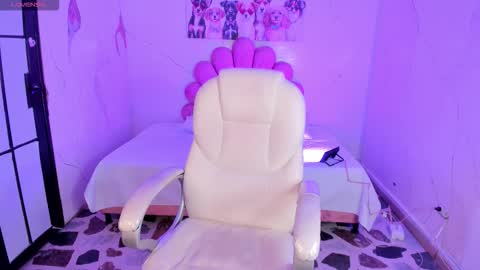 Snapshot of adharasweet1 chatting on December 14, 2025, 5:24 am AdharaSweet online show from December 14, 2025, 5:24 am