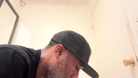 adick_ting online show from December 27, 2024, 3:42 am