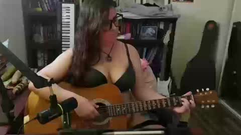 Snapshot of adobe_angel304 chatting on October 15, 2025, 8:31 pm adobe_angel304 online show from October 15, 2025, 8:31 pm