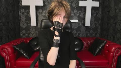 adonbev online show from April 9, 2026, 5:18 am