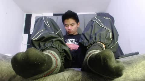 adonis_latin_19 online show from May 21, 2026, 3:24 am