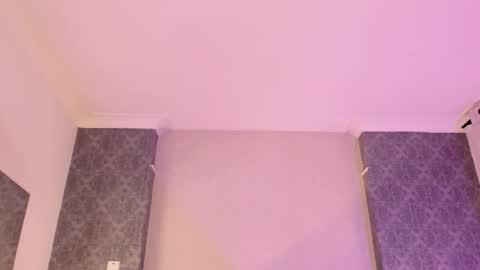 Adonis  online show from November 21, 2025, 5:17 am