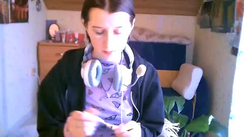 adorable_sparkle online show from February 11, 2025, 1:09 pm