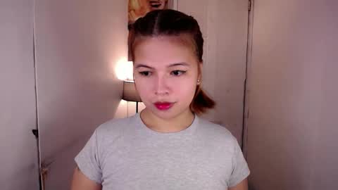 adorabletsforyouxx online show from October 25, 2025, 4:09 am