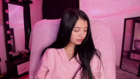 Stormi online show from January 21, 2025, 2:11 am