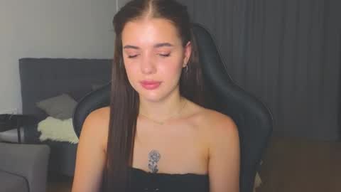 Snapshot of adri_dream chatting on September 20, 2025, 9:49 pm Adriana online show from September 20, 2025, 9:49 pm